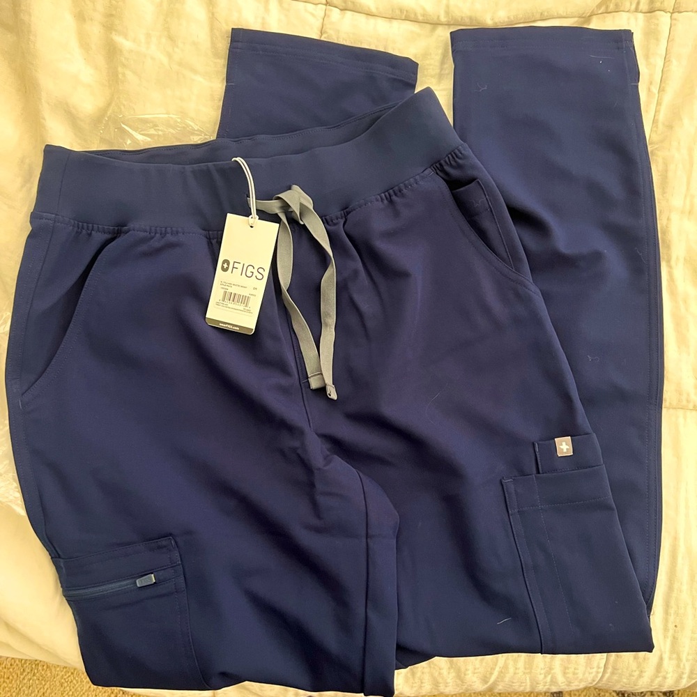 Women’s Figs Yola Scrub Pants, sz. S, Navy